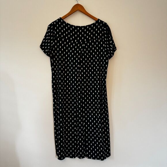 J. Jill Wearever Black and White Knee Length  Pleated Dress Size Medium - Picture 3 of 7